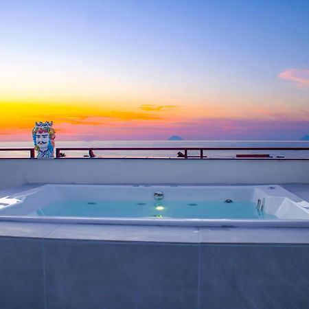 Duca D'Aosta Terrace, Skypool & Sauna Acquedolci Dış mekan fotoğraf