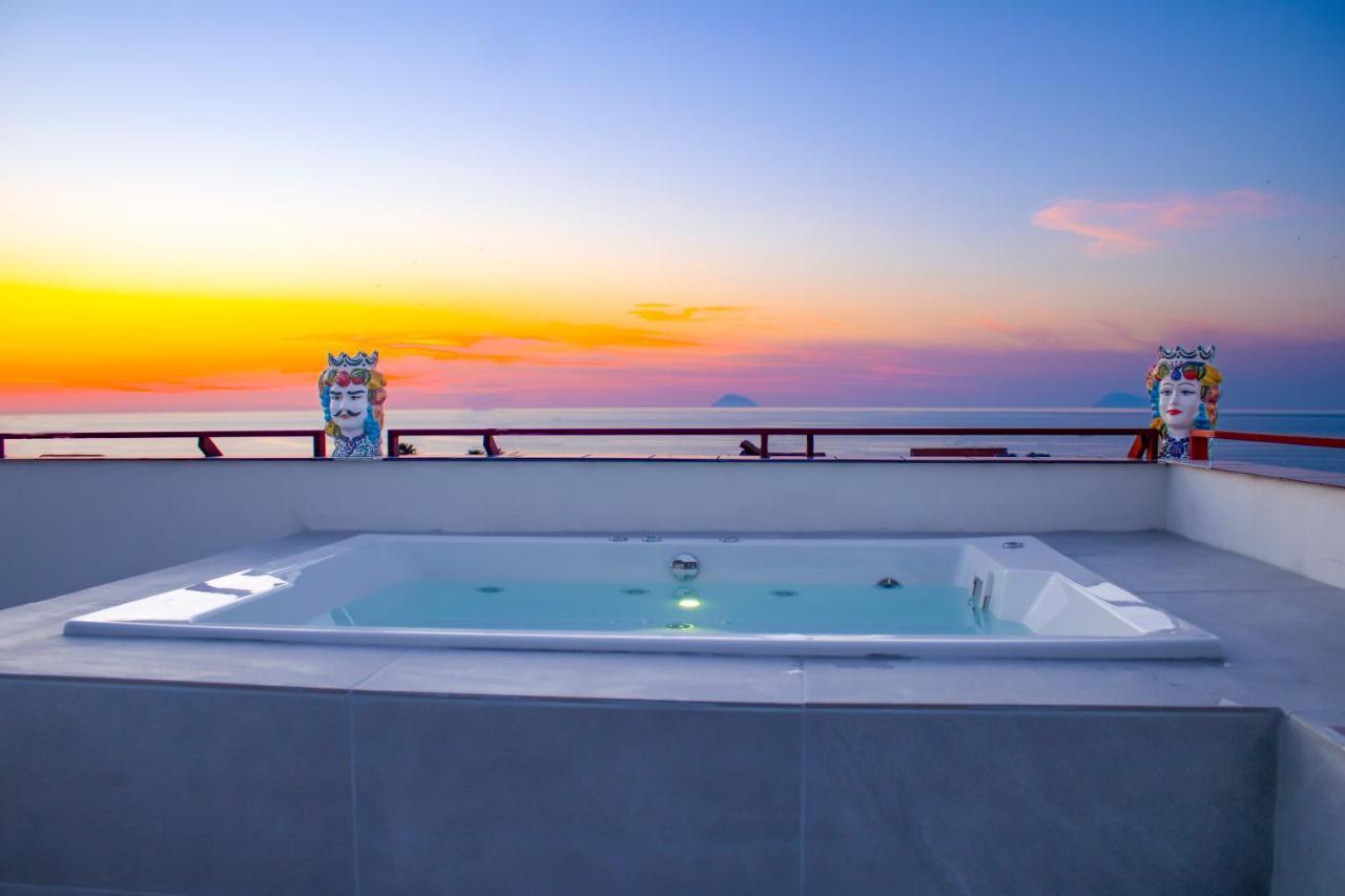 Duca D'Aosta Terrace, Skypool & Sauna Acquedolci Dış mekan fotoğraf