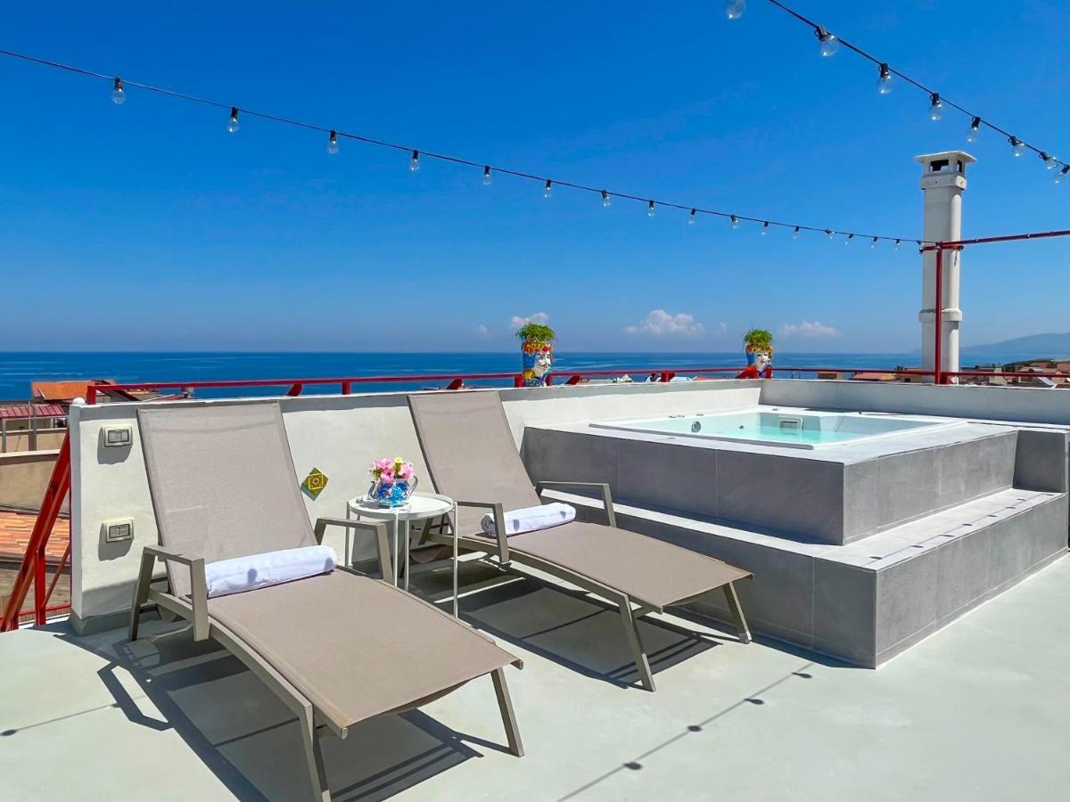 Duca D'Aosta Terrace, Skypool & Sauna Acquedolci Dış mekan fotoğraf